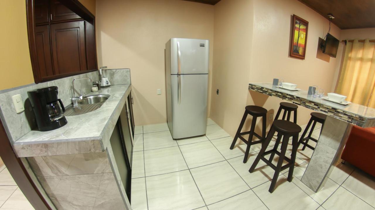 Arenal Red Apartment La Fortuna Exterior photo