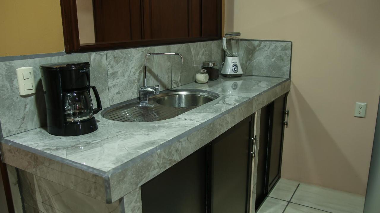 Arenal Red Apartment La Fortuna Exterior photo