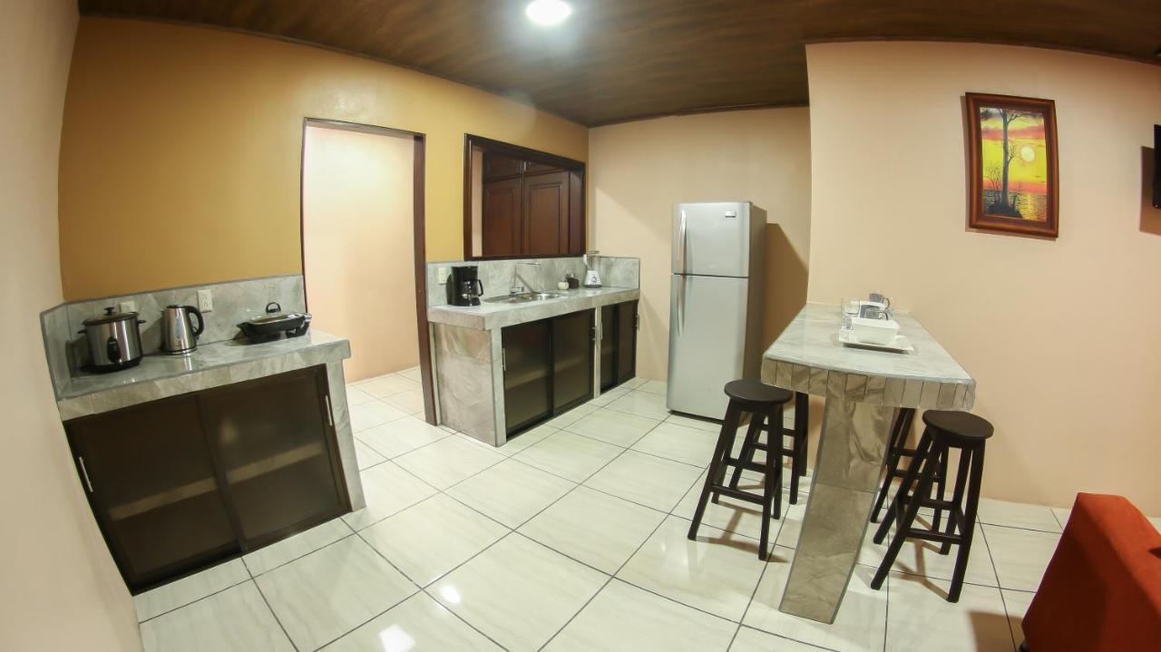Arenal Red Apartment La Fortuna Exterior photo